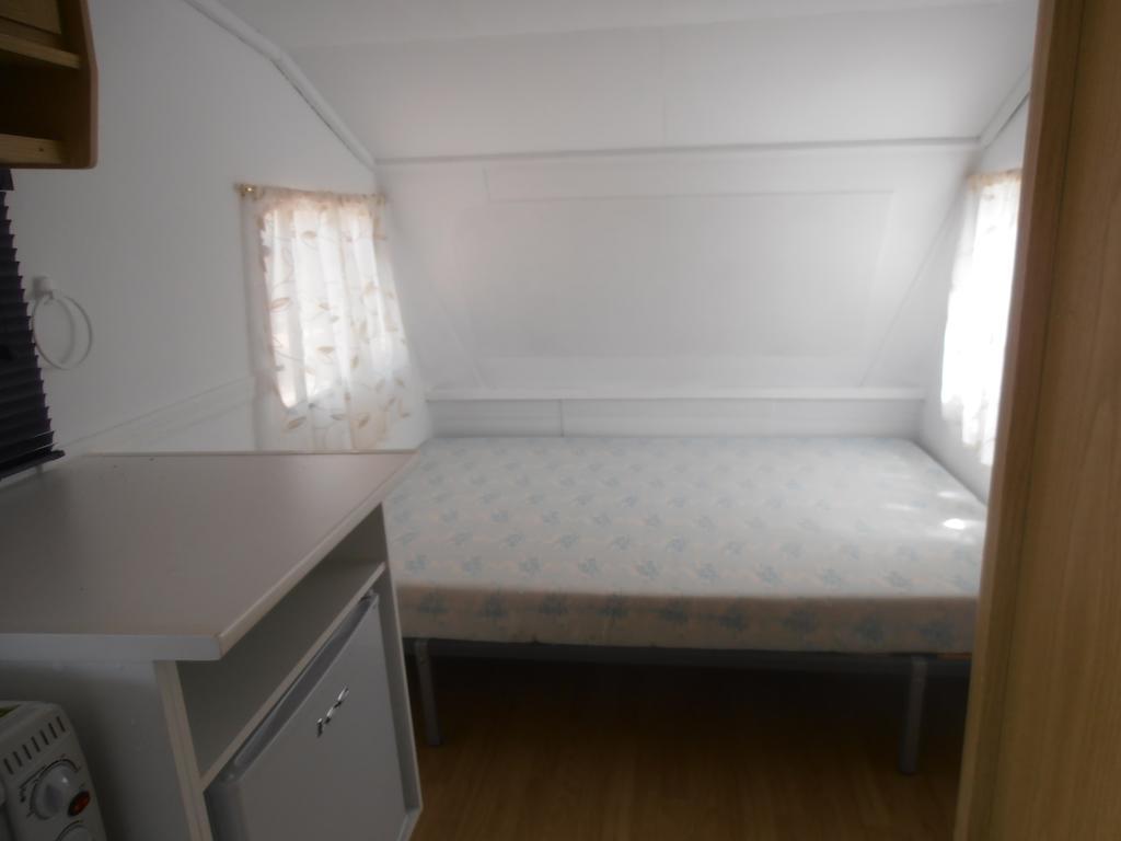 Oasis Country Park Hotel Rugat Bilik gambar